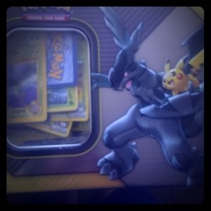 Pokemon tin